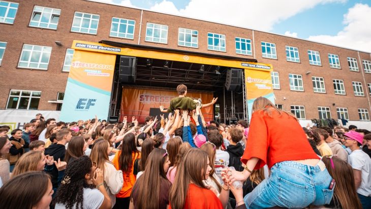 Hechtel= Crowdsurfen & 200% alles geven! 🚀