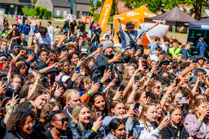“Gerben in de moshpit?! Stressfactor Pelt ging volledig los