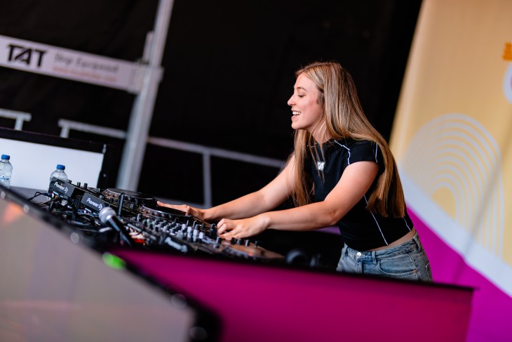 MS Den Brandt - Boom