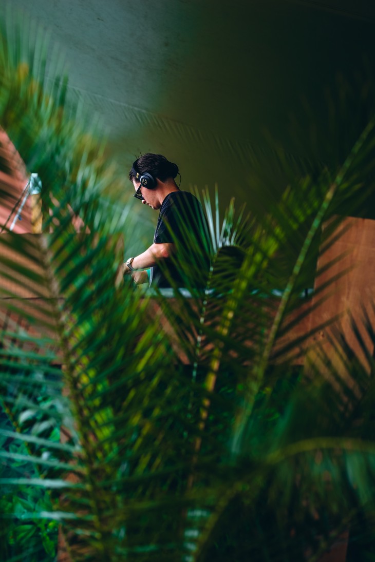 Stressfactor opent Fuze Tea Pool Party op Sunrise Festival Stressfactor opent Fuze Tea Pool Party op Sunrise Festival