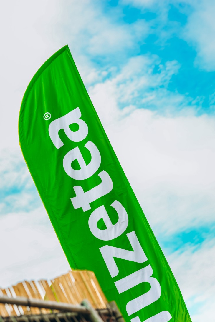 Stressfactor opent Fuze Tea Pool Party op Sunrise Festival